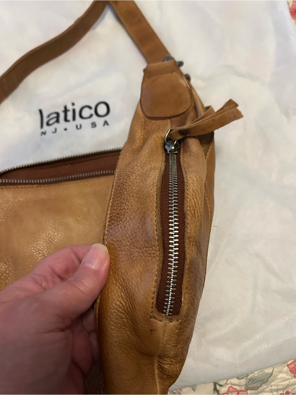 Latico Cognac Leather Callie Crossbody Shoulder Bag - Picture 3 of 7